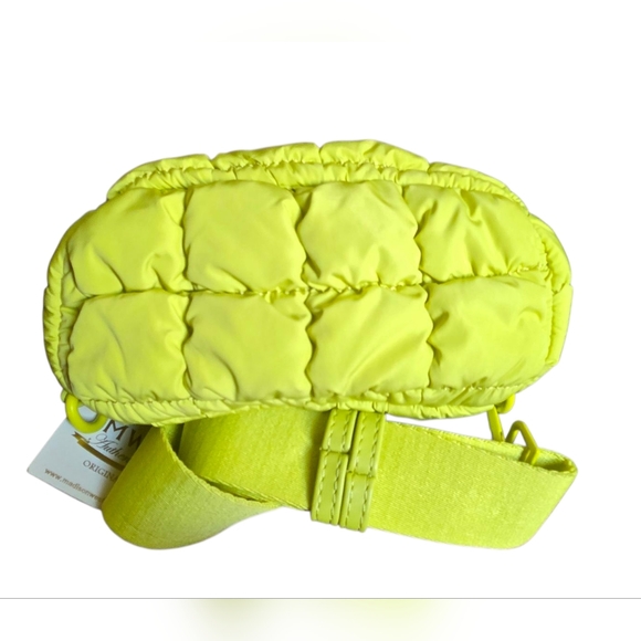 Madison West NEW Mini Lime Green Quilted Puffer Sling Backpack - Picture 4 of 7